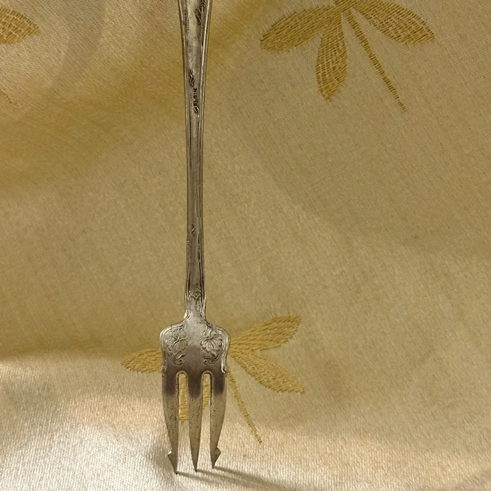 Vintage Elgin Cocktail / Pickle / Olive Fork.